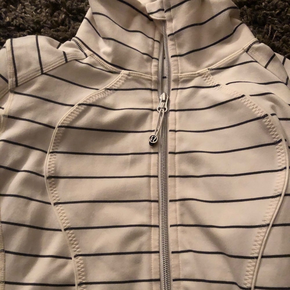Lululemon scuba jacket